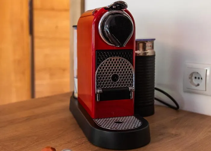 Gemuetliches Gaestezimmer Mit Einigen Extras